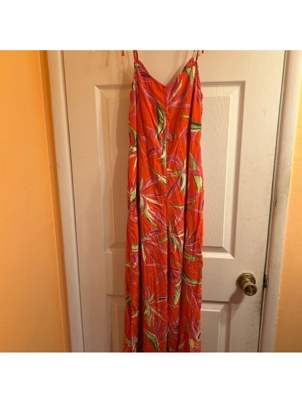 Old Navy Vibrant Orange and Pink jumper - Picture 4 of 4